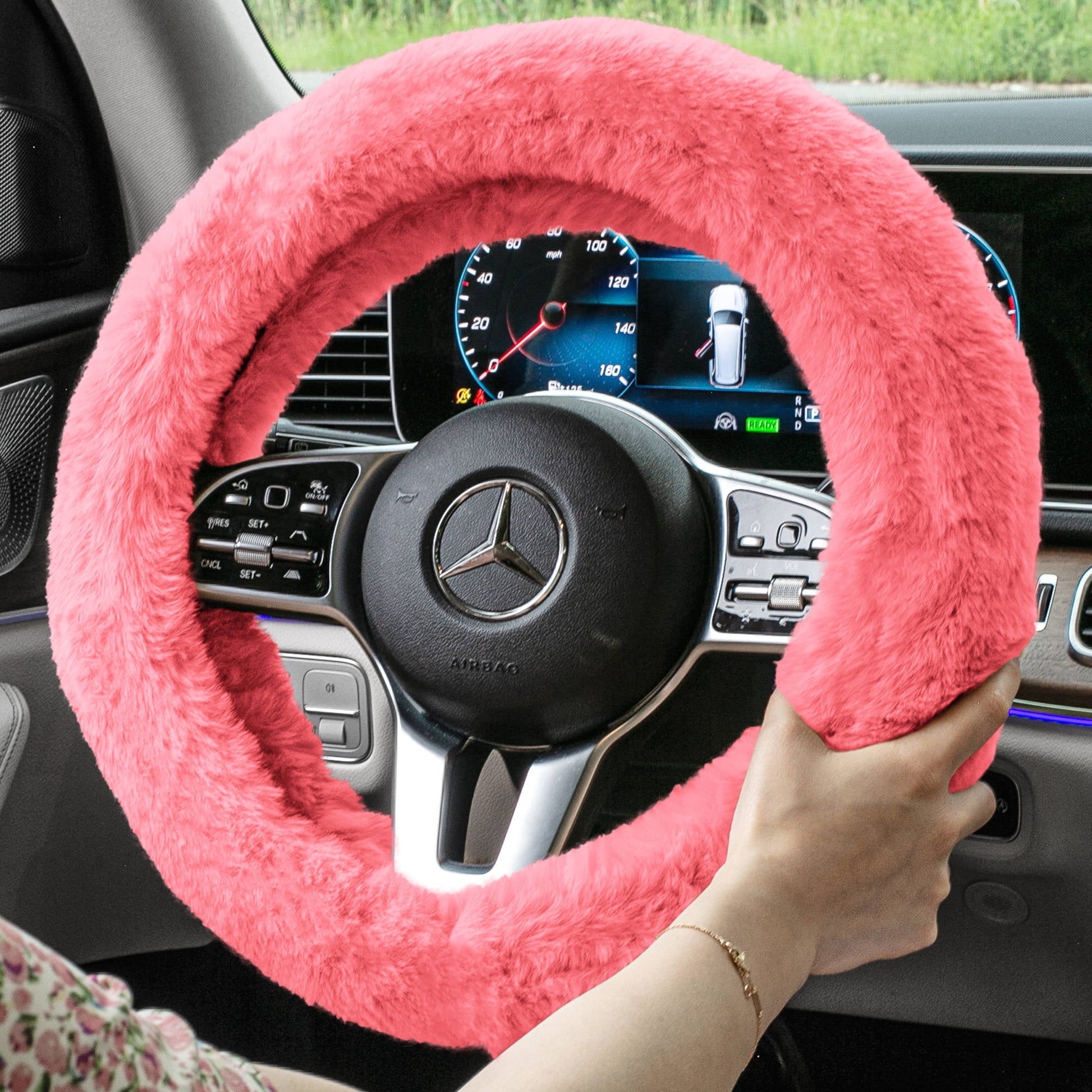 FH Group Doe16 Faux Fur Cozy Soft Fluffy Fuzzy Universal Fit Plush Steering Wheel Cover for Car, SUV, Van, Truck -Pink